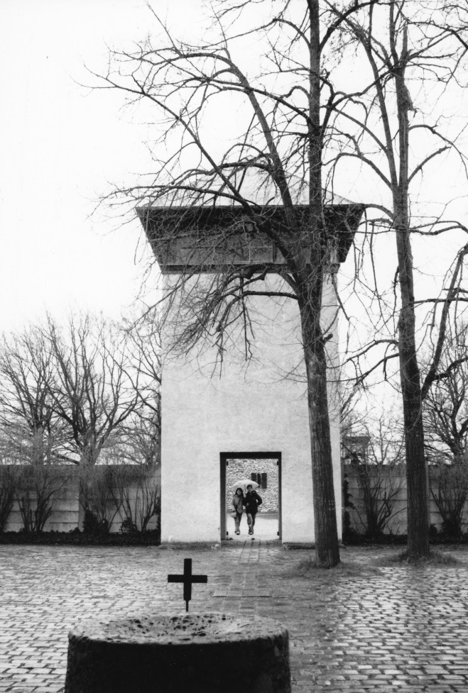 Noerdlicher_Wachturm_KZ_Dachau